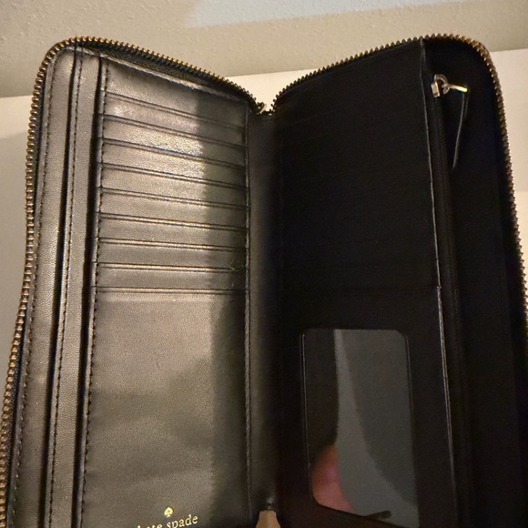Kate Spade Black Large Wallet - Picture 5 of 7